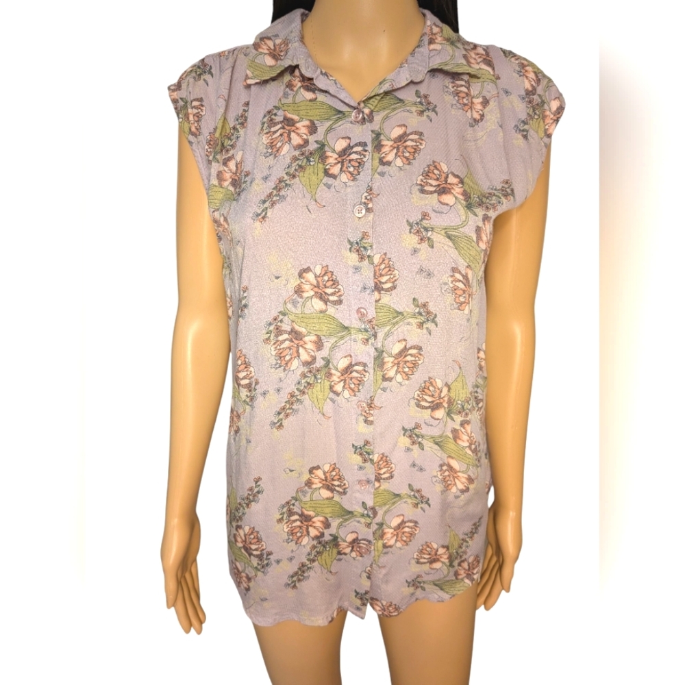 Gray & Pink Flower Button-down Shirt Sleeveless by Susina